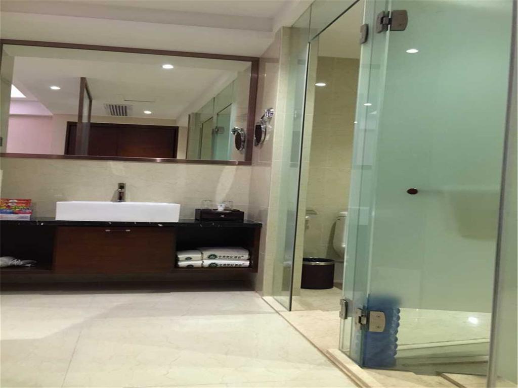 The Century Hotel Zhongshan  Esterno foto