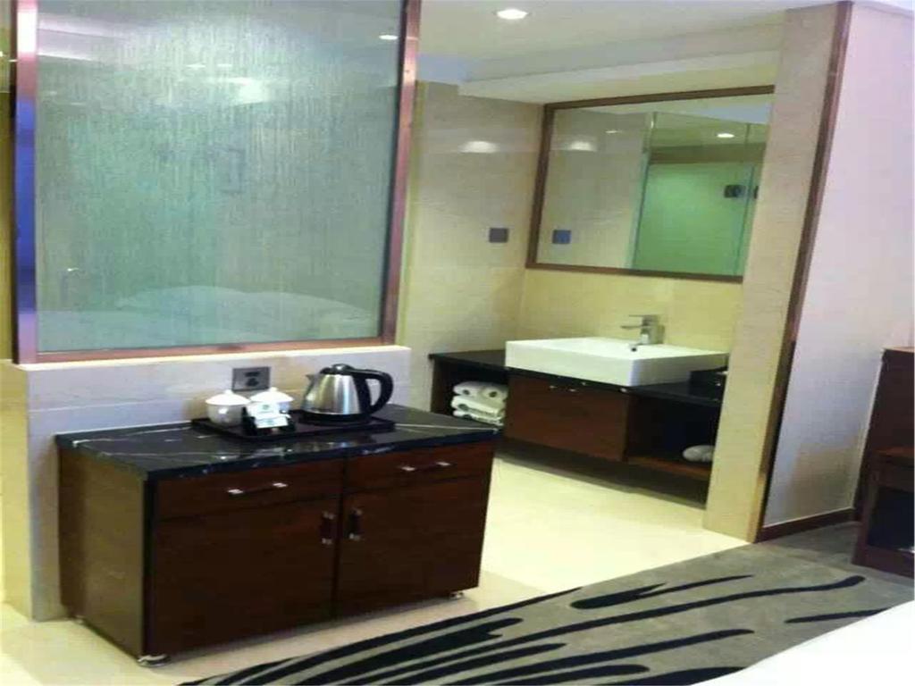 The Century Hotel Zhongshan  Esterno foto